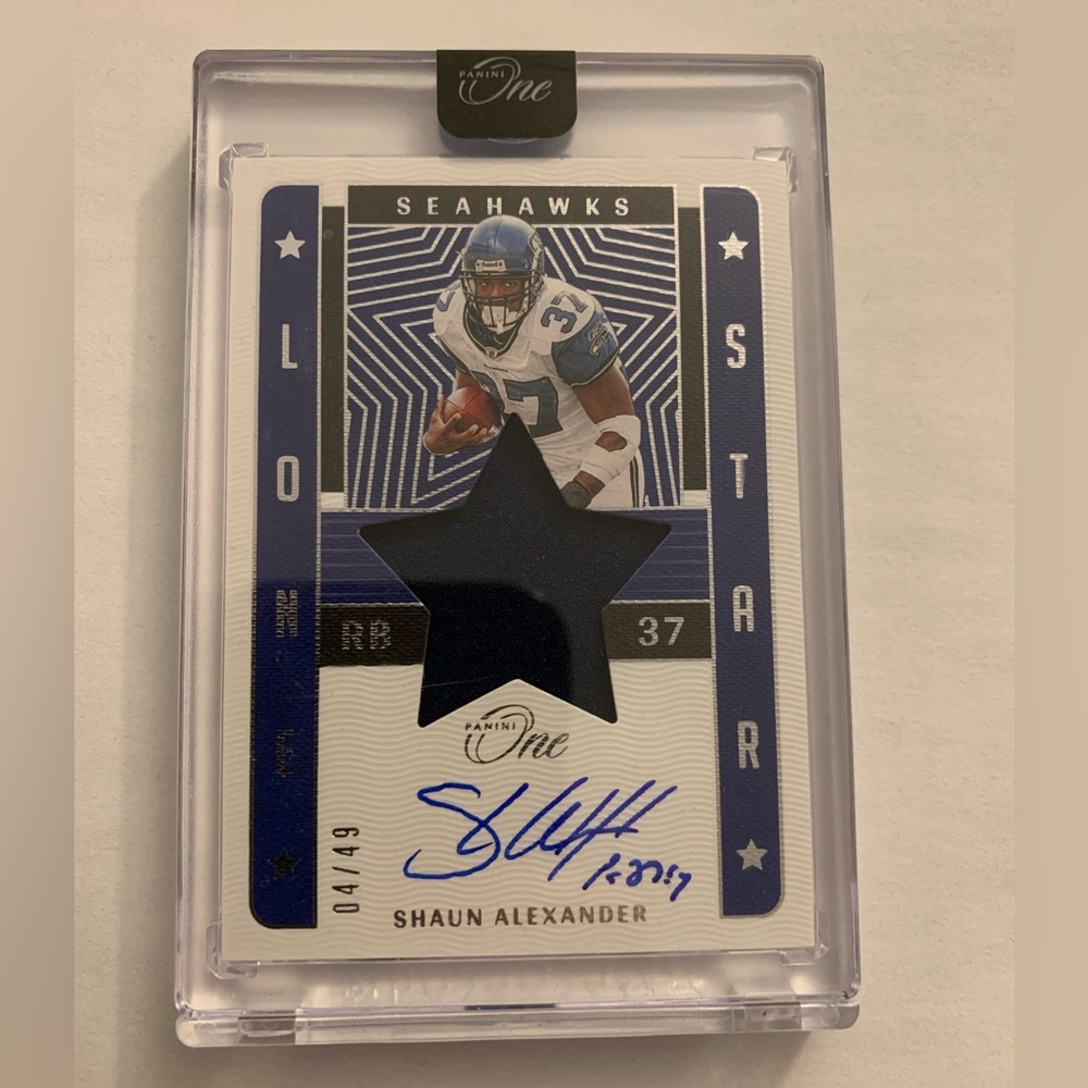2022 Panini One Lone Patch Star Auto /49 Shaun Alexander #94